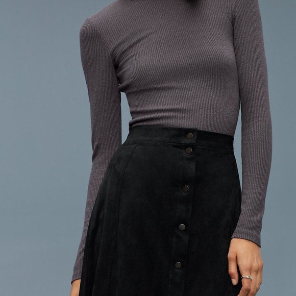 Aritzia Wilfred Gaudin VEGAN Suede Skirt - Picture 4 of 6
